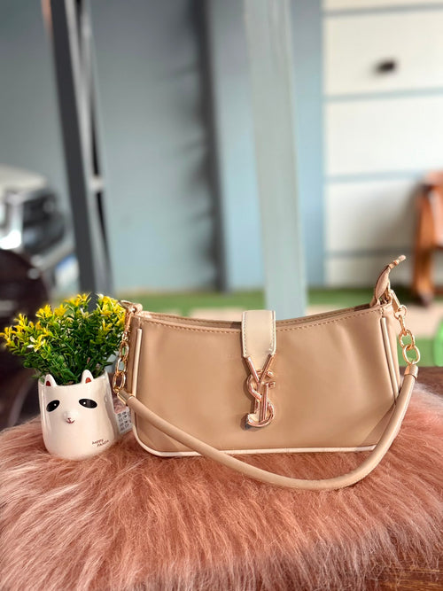 Bolsa de mão com alça corrente - bege